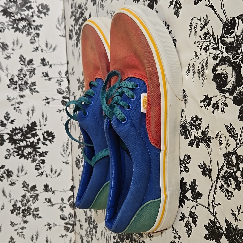 Colorful Kids Sneakers Vans B11